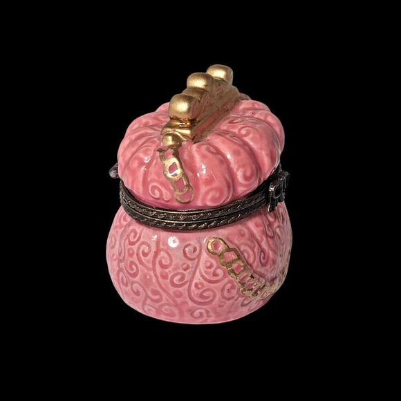 Beautiful Pink With Gold Accent Princess Trinket Box Pill Box With Crown 2.25" - Picture 4 of 7